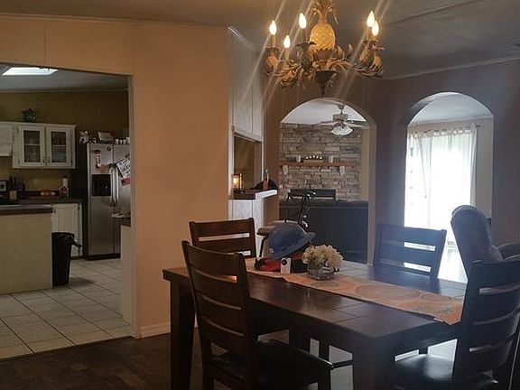 5th image of 13307 McIntosh Dr