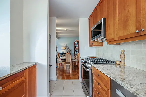 Sold by Coldwell Banker Realty | media 16
