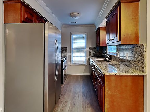 4th image of 5512 Westerborne Dr