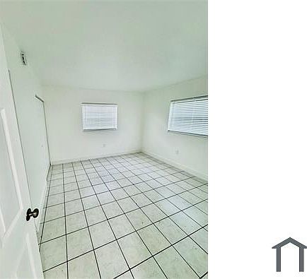 4th image of 1660 NE 150th St