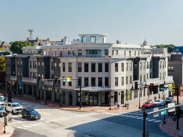50 Maplewood Avenue #301, Portsmouth, NH 03801