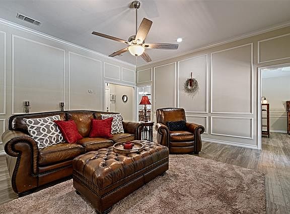 5th image of 6700 Highland Oak Ct