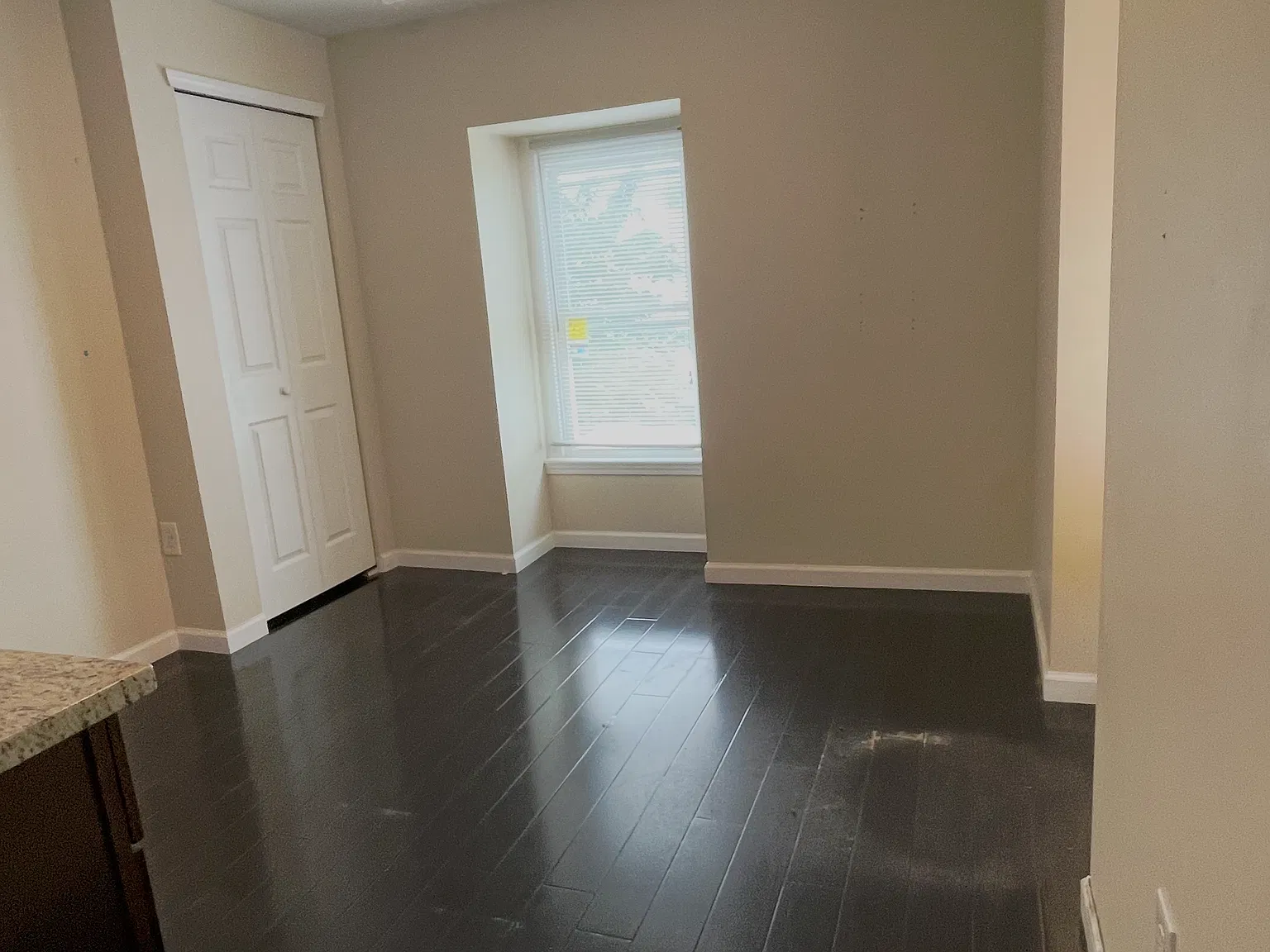 1 bed, 600 sqft, $850 — Photo 2