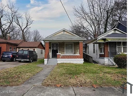 2645 Grand Ave — Photo 15