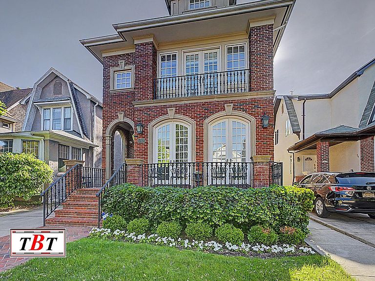 Listing photo 5