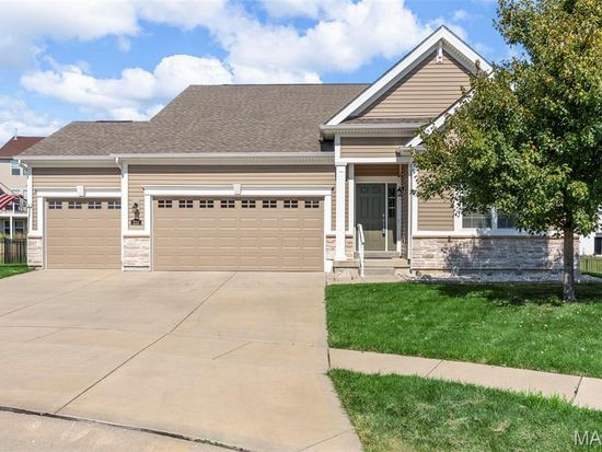 223 Montrose Ct, O'Fallon, MO 63368