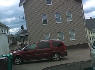 216 Grove St, Woonsocket, RI 02895