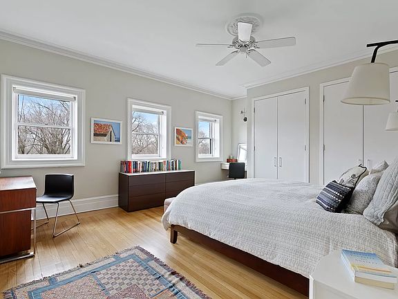 5th image of 106 Prospect Park W APT 4