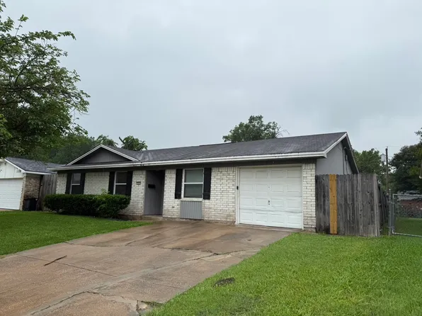 1231 Rutherford Dr, Mesquite, TX 75149