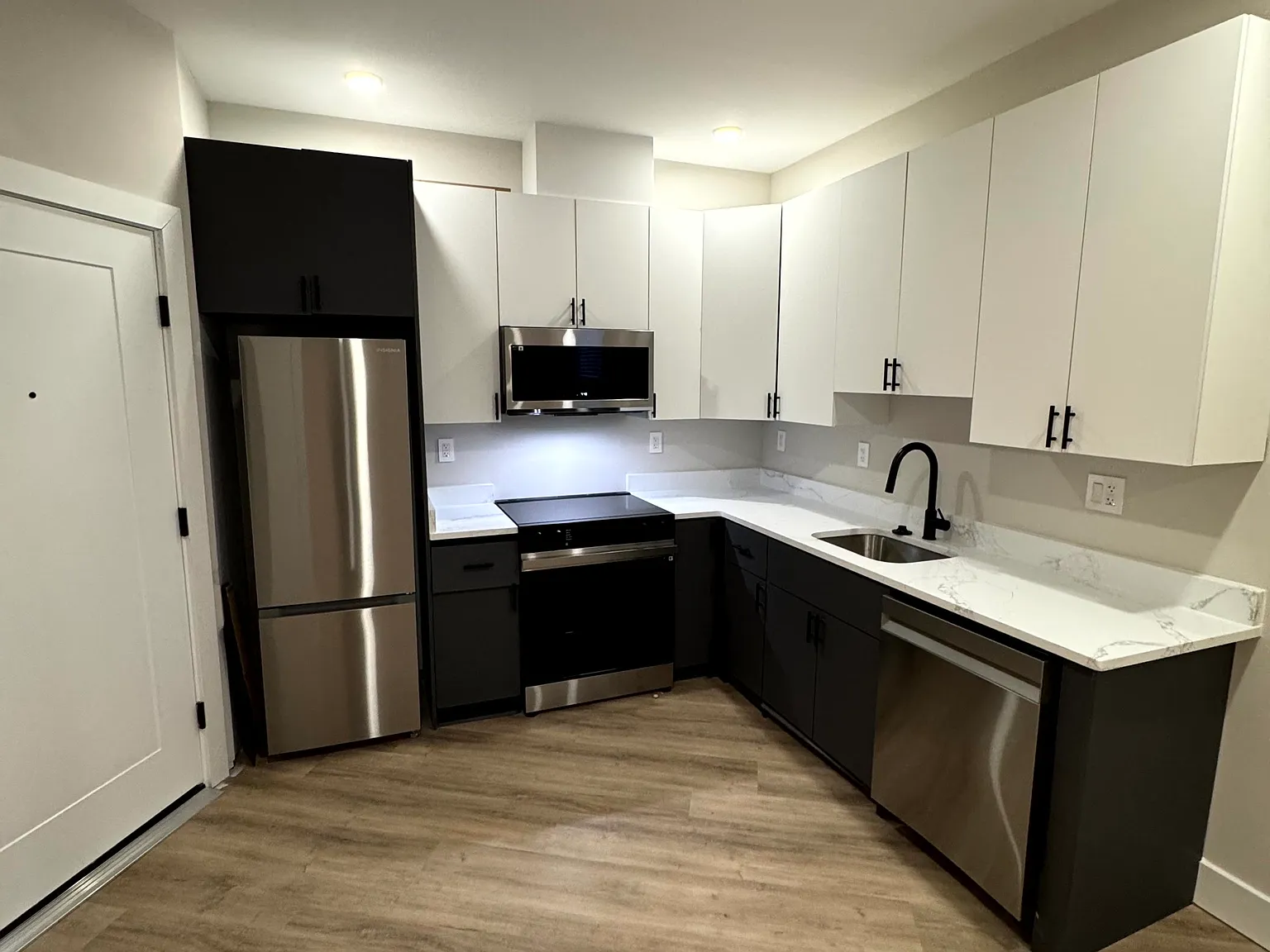 2385 Rhode Island Avenue Northeast — Photo 2