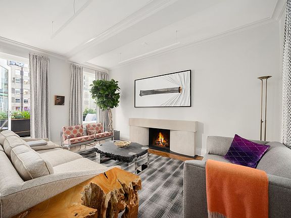 3rd image of 480 Park Ave #16G