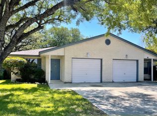 407 N Plant Ave, Boerne, TX 78006