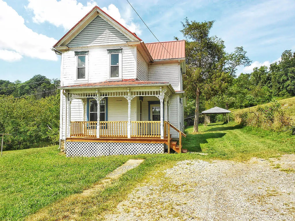 121 Brady Road - 1 — Photo 1