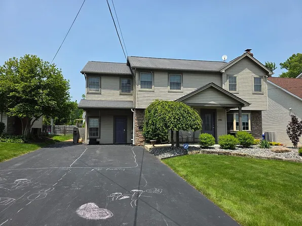 2086 Renwick Dr, Poland, OH 44514