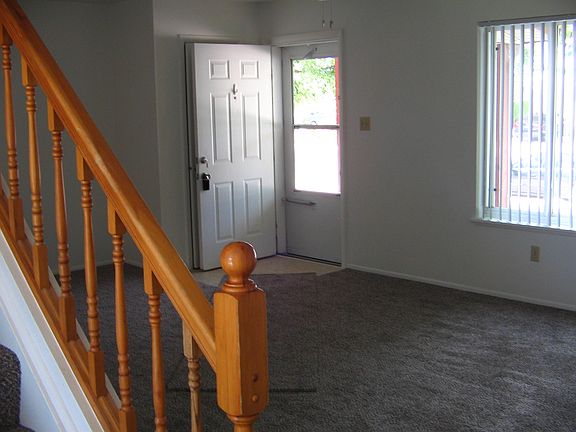2nd image of 4011 Foster Cir