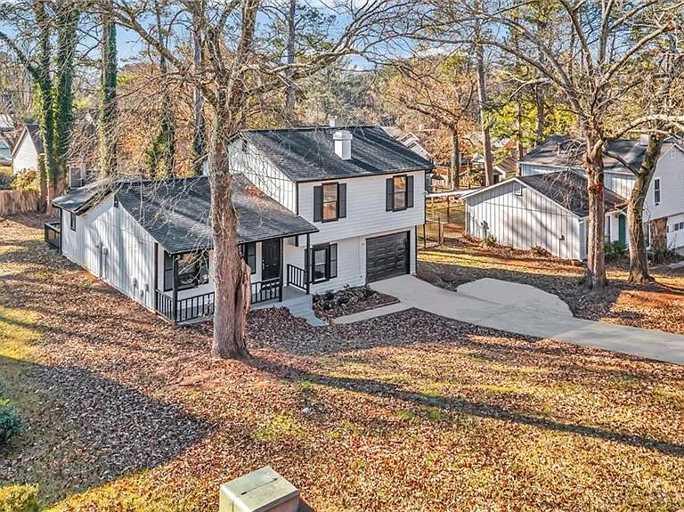 3959 Wood Path Dr — Photo 32