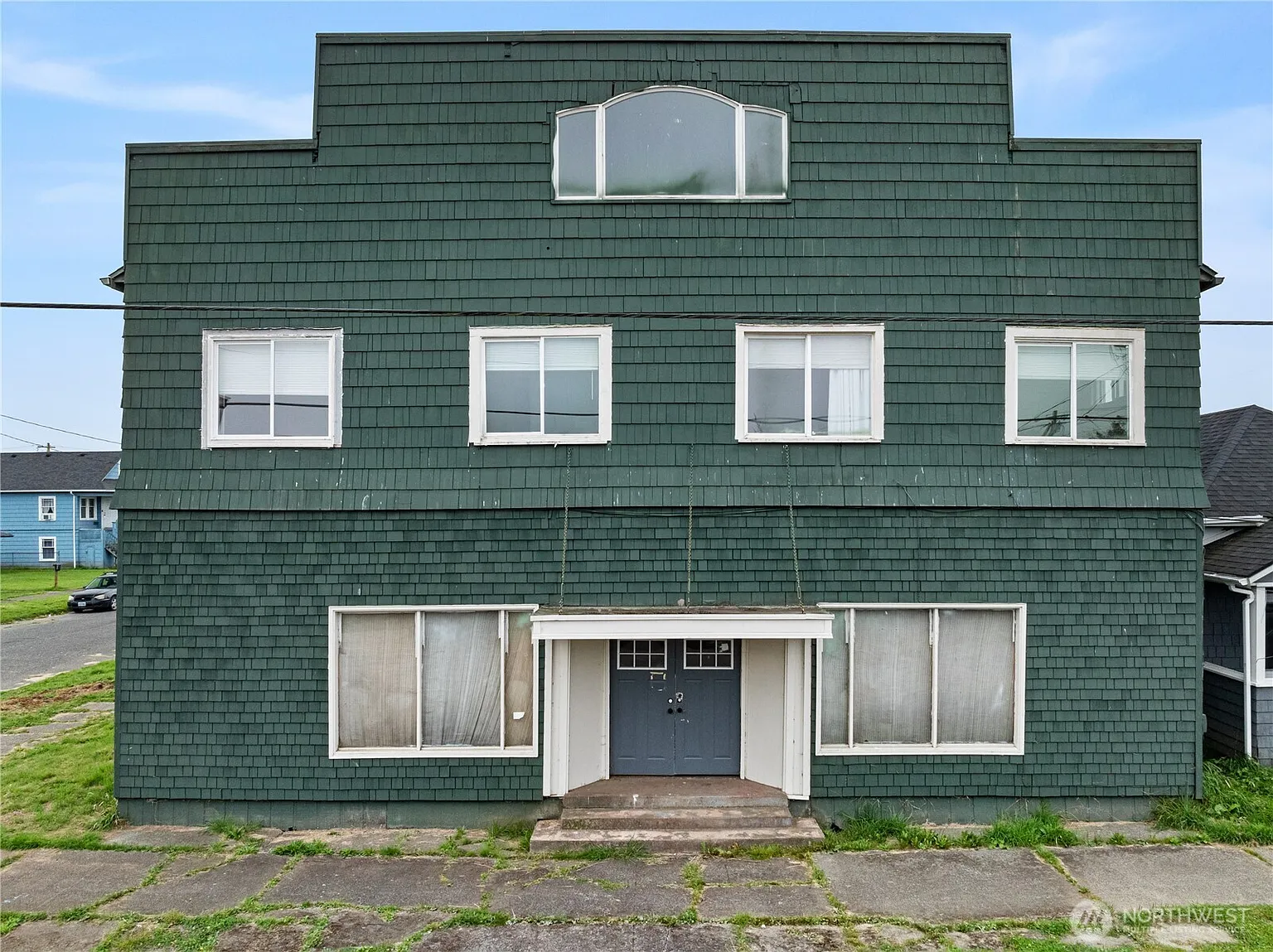 201 N Washington Street photo 1