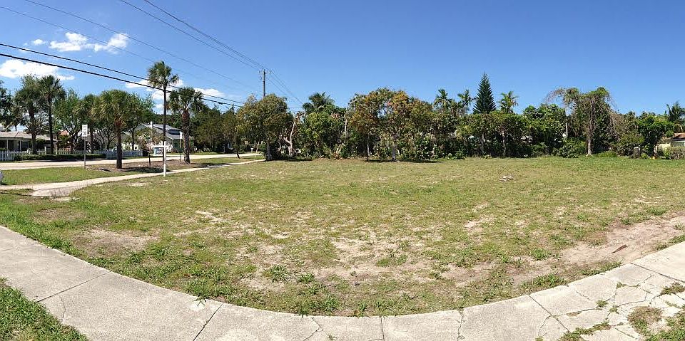 1st image of 601 N Swinton Ave