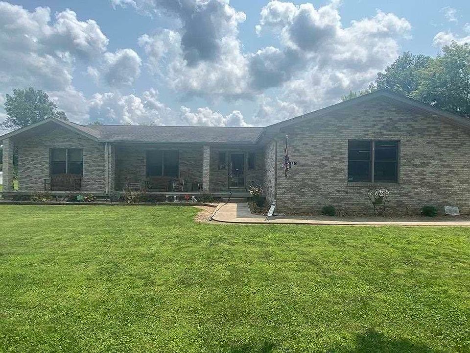 1st image of 4030 W Douglas Dr