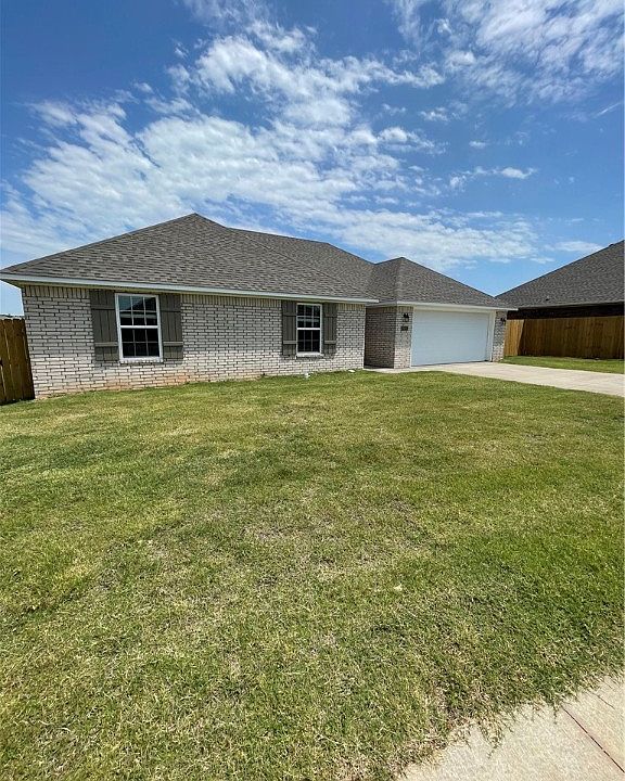1st image of 2108 Brown Bear Ln