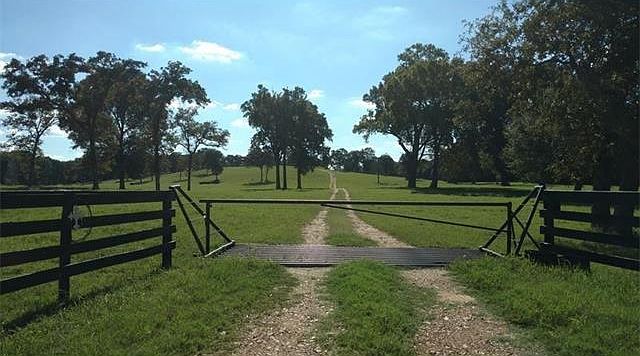 1st image of 1793 County Road 320