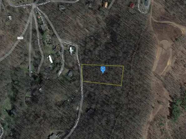 3 Maynor Dr, Sylva, NC 28779