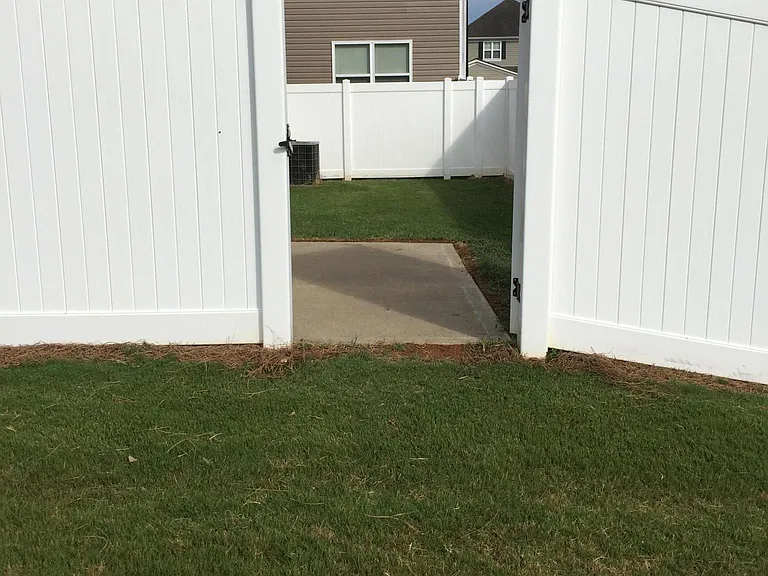 3846 Holliwell Pass — Photo 16