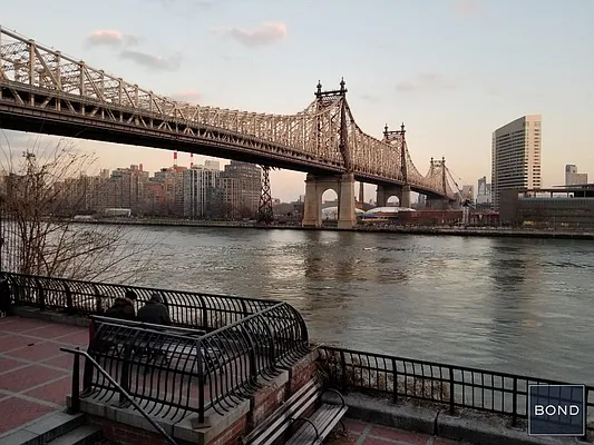 Rented by Bond New York | media 9