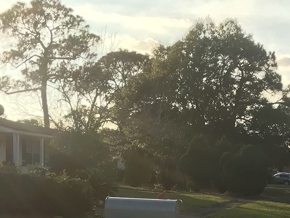 1st image of 241 N Lorraine Dr