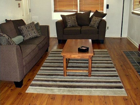 3rd image of 1119 Donald Ave