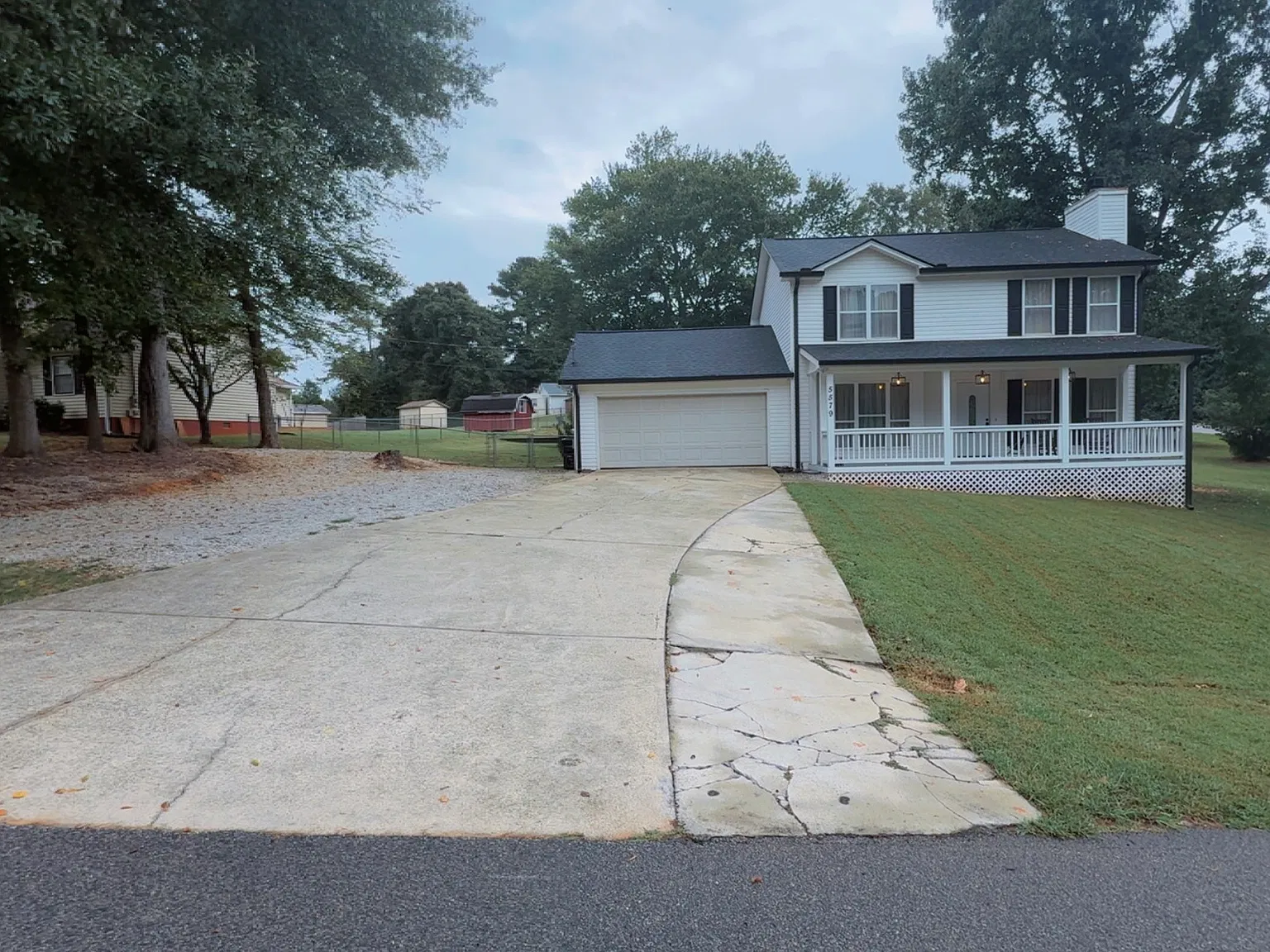 3 bed, 2.5 bath, 1477 sqft, $2,900 — Photo 1