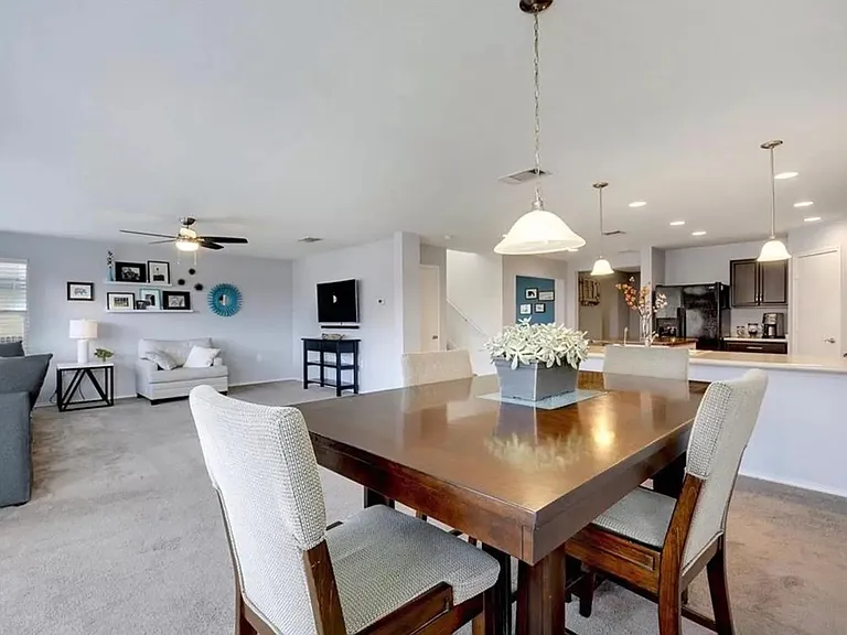 9016 Ridgewell Rd — Photo 4