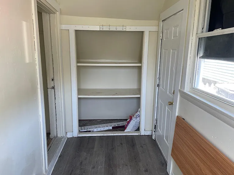 20 Diamond St #1R — Photo 13