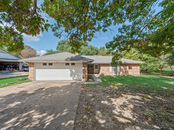 512 E Willow Ln, Princeton, TX 75407