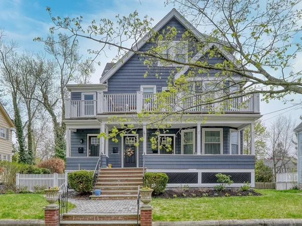 49 Clifford St Unit 49, Melrose, MA 02176