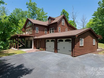 2117 Deep Woods Dr, Hendersonville, NC, 28739