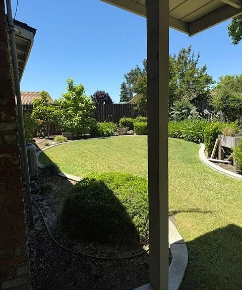 405 Leveland Ln — Photo 22