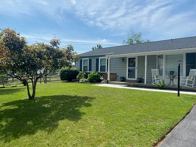8501 Adventure Ct — Photo 18