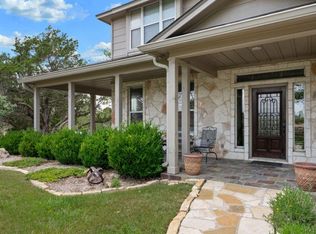 689 Honor Dr S, Kerrville, TX 78028