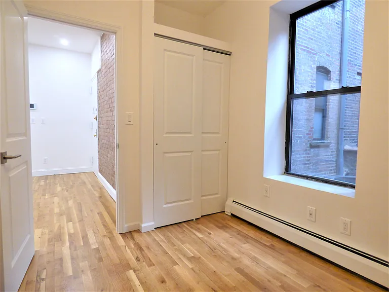 2 Clinton St #2A — Photo 11