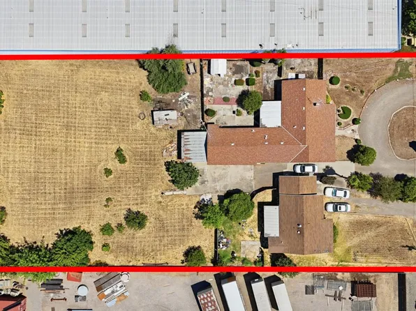 913 Reno Ave, Modesto, CA 95351