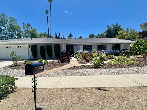 24246 Hatteras St, Woodland Hills, CA 91367
