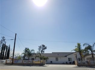 15533 San Bernardino Ave, Fontana, CA 92335
