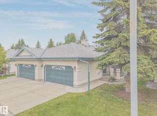 122 Haddow Close NW, Edmonton, AB T6R2P8
