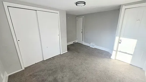 1507 S. 63rd St. - *$500 Rent Credit If Moved In By 10/1* Remodeled 3 Bedroom West Allis Apartmen... — Photo 4