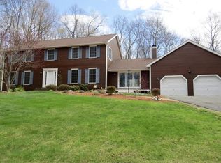 183 Maple Ridge Rd, Northampton, MA 01062