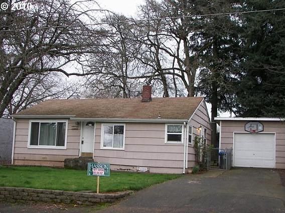 1st image of 14520 SE Woodland Way