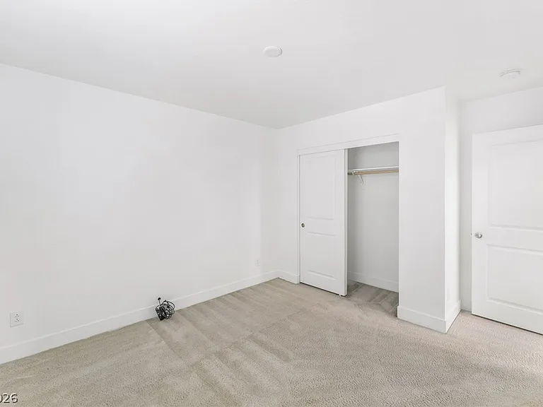 1002 Solemn Cactus Ave — Photo 16