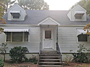 45 Mitchell St, Randolph, MA 02368