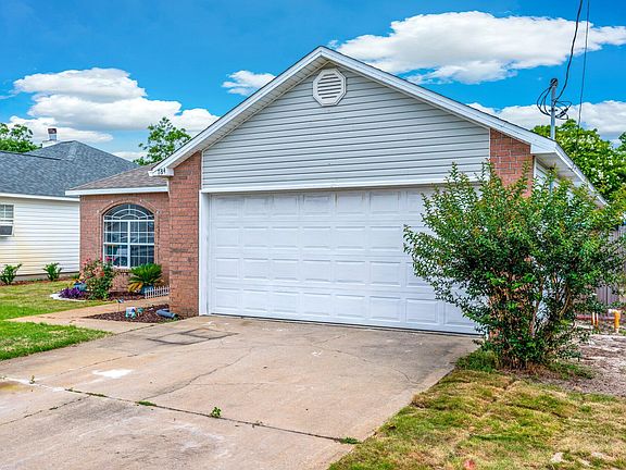 3rd image of 784 Pearl Sand Dr